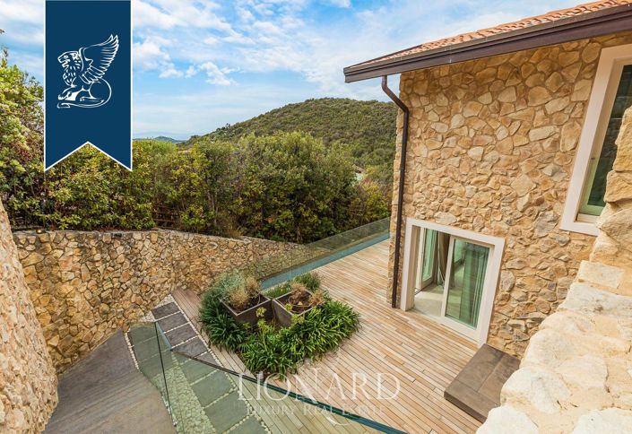 Image No.14-4 Bed Villa for sale