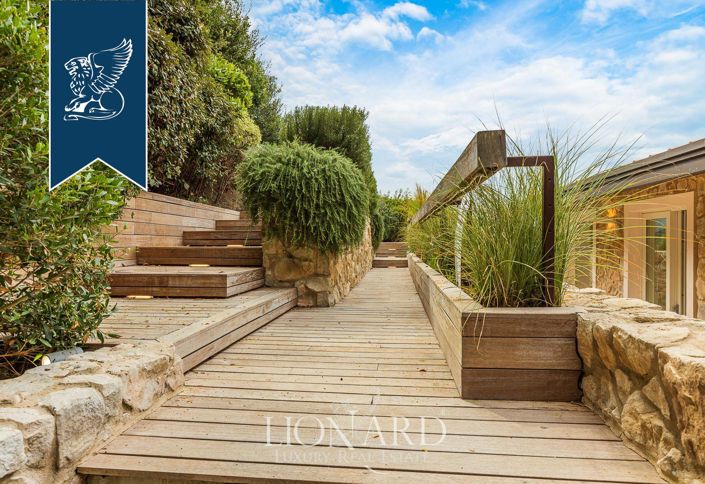 Image No.20-4 Bed Villa for sale