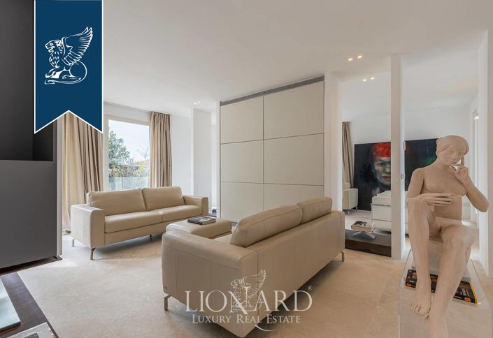 Image No.35-4 Bed Villa for sale