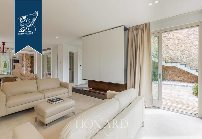 Image No.41-4 Bed Villa for sale