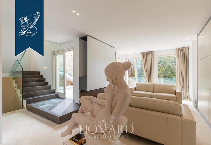 Image No.43-4 Bed Villa for sale