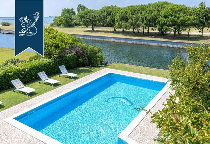 Image No.4-5 Bed Villa for sale