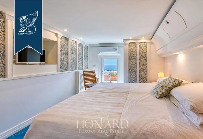 Image No.18-3 Bed Apartment for sale