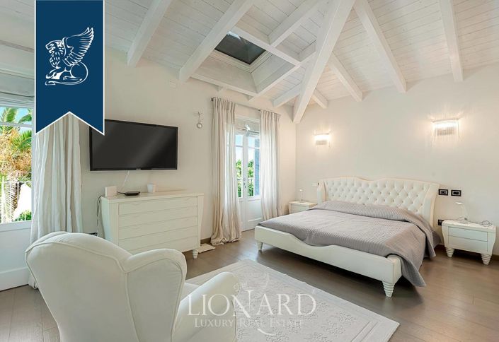 Image No.15-Villa de 4 chambres à vendre à Lucca