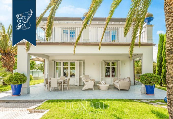 Image No.3-Villa de 4 chambres à vendre à Lucca