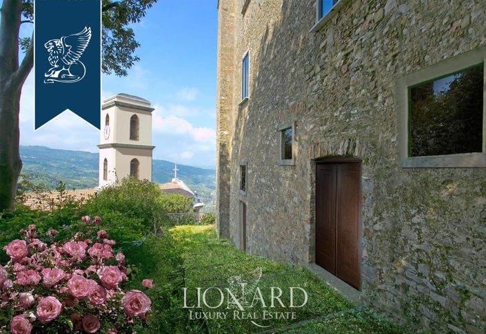 Image No.8-6 Bed Villa for sale