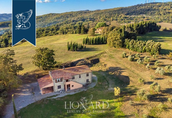 Image No.20-9 Bed Villa for sale