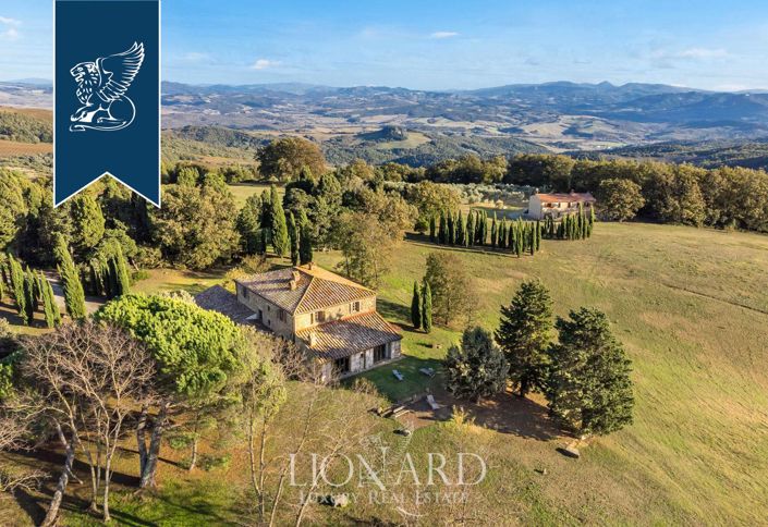 Image No.3-9 Bed Villa for sale