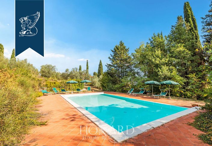 Image No.10-Ferme de 11 chambres à vendre à Florence