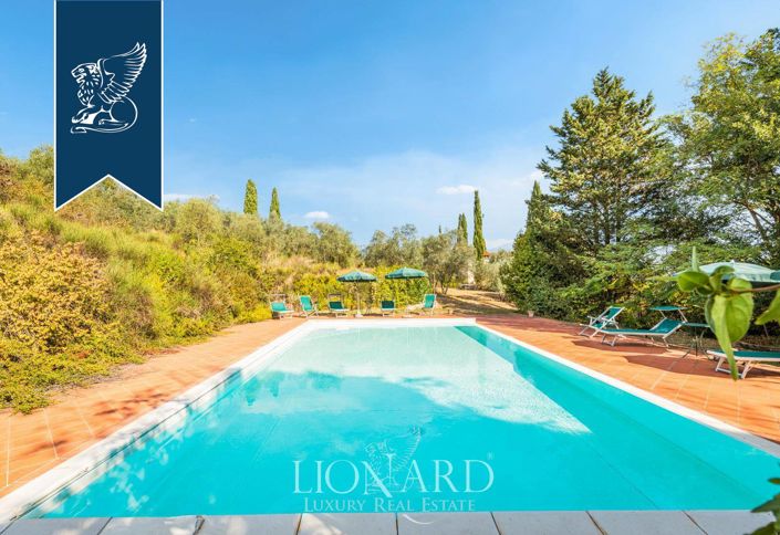 Image No.11-Ferme de 11 chambres à vendre à Florence