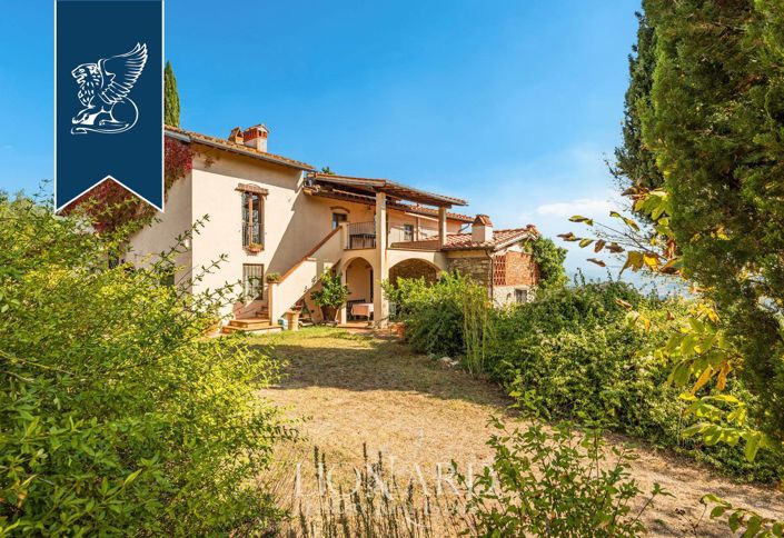 Image No.13-Ferme de 11 chambres à vendre à Florence