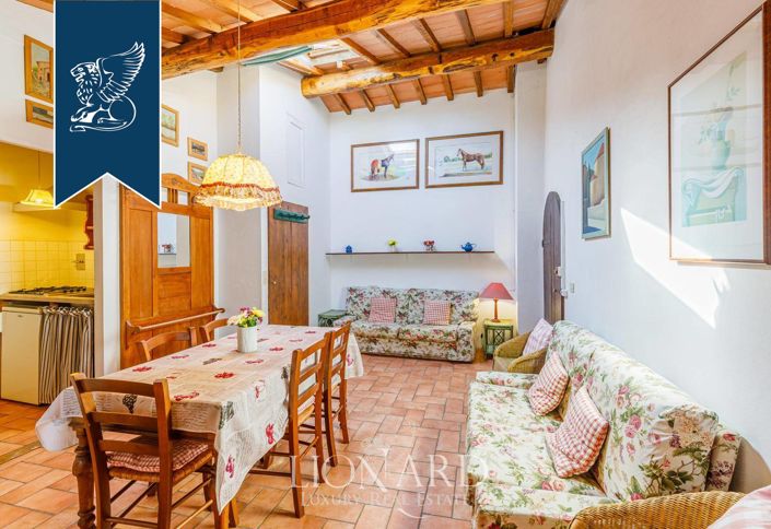 Image No.28-Ferme de 11 chambres à vendre à Florence