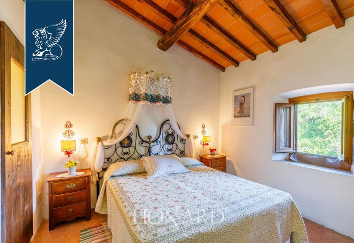 Image No.35-Ferme de 11 chambres à vendre à Florence