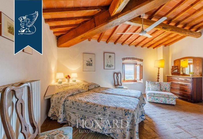 Image No.37-Ferme de 11 chambres à vendre à Florence