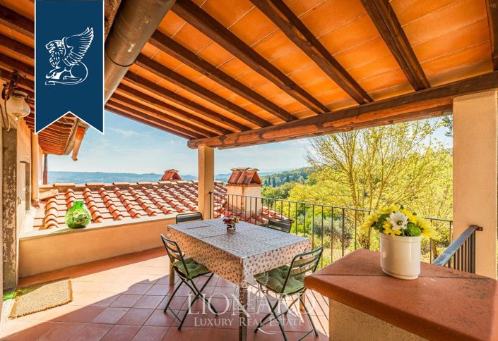 Image No.41-Ferme de 11 chambres à vendre à Florence