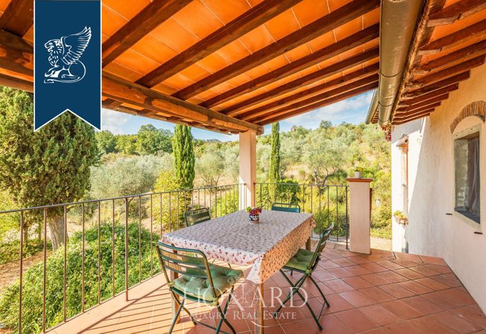 Image No.42-Ferme de 11 chambres à vendre à Florence