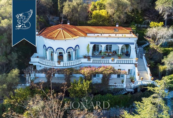 Image No.4-4 Bed Villa for sale