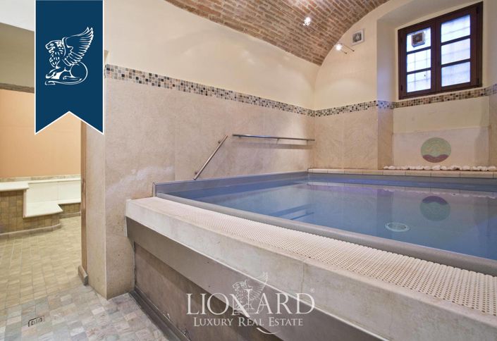 Image No.37-22 Bed Villa for sale