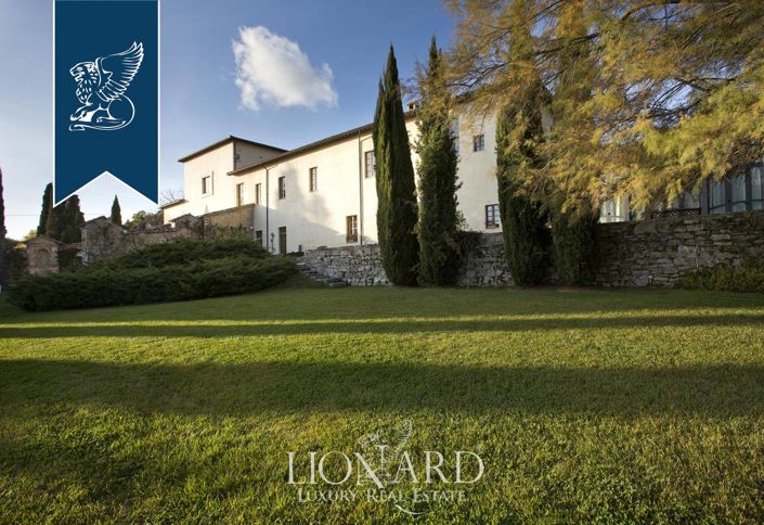 Image No.7-22 Bed Villa for sale