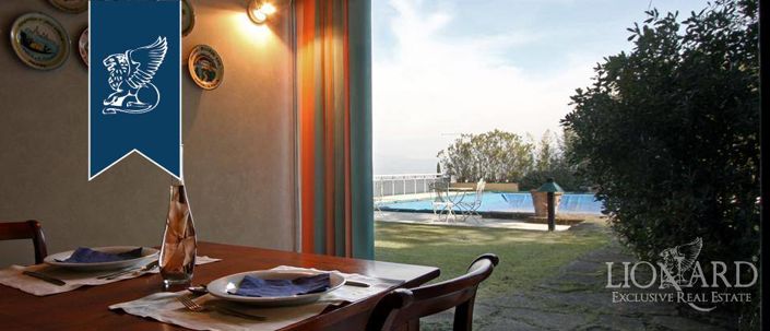 Image No.15-10 Bed Farmhouse for sale