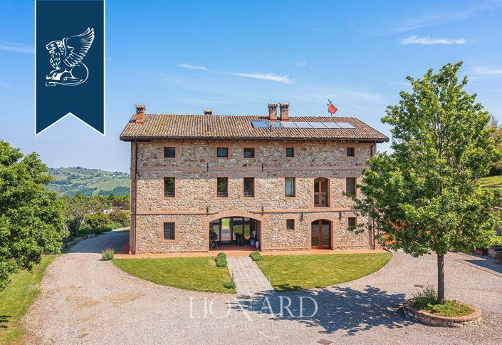 Image No.24-Villa de 10 chambres à vendre à Pavullo nel Frignano