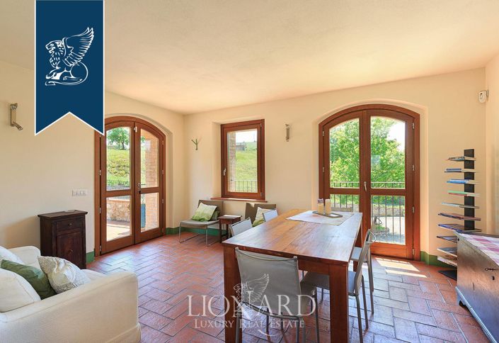 Image No.45-Villa de 10 chambres à vendre à Pavullo nel Frignano