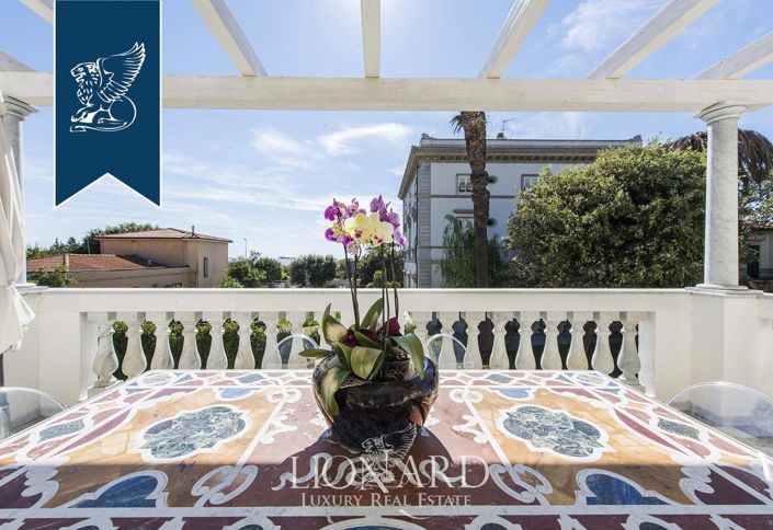 Image No.35-5 Bed Villa for sale