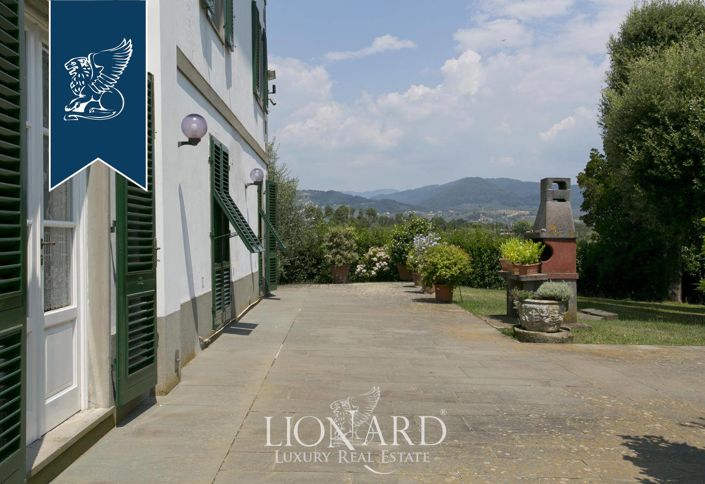 Image No.19-9 Bed Villa for sale