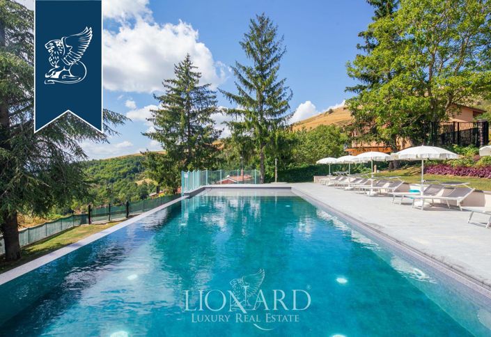 Image No.8-Villa de 7 chambres à vendre à Serravalle di Chienti