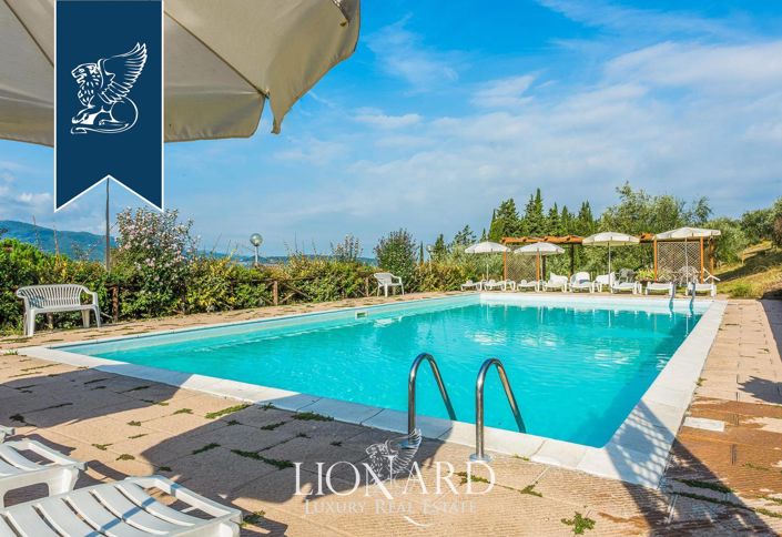 Image No.12-35 Bed Farmhouse for sale