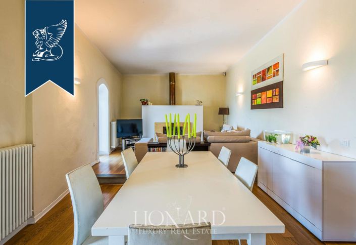 Image No.35-35 Bed Farmhouse for sale