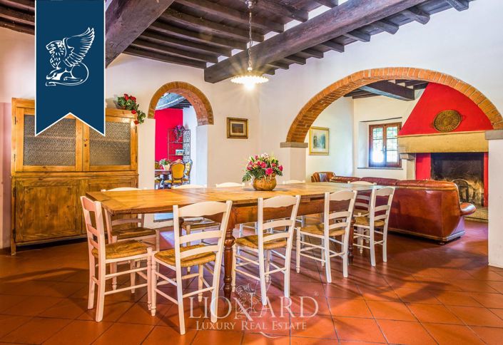 Image No.47-35 Bed Farmhouse for sale