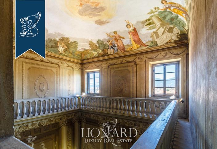 Image No.24-25 Bed Villa for sale