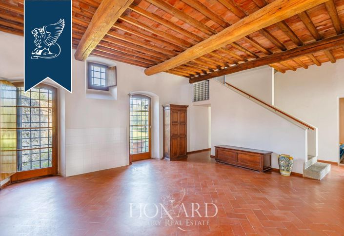 Image No.20-5 Bed Villa for sale