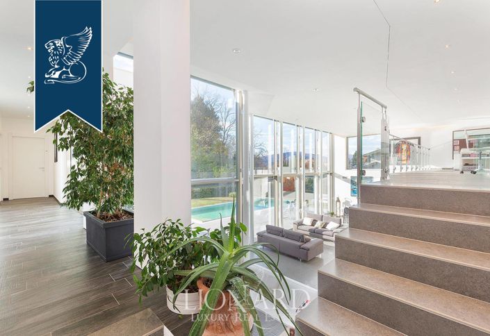 Image No.23-5 Bed Villa for sale