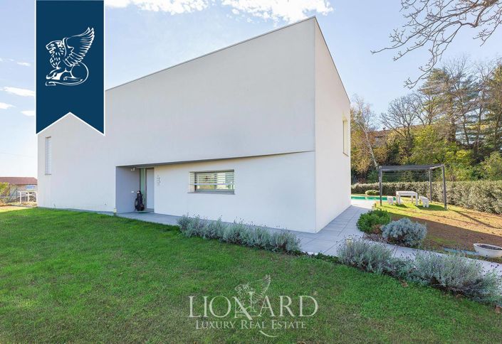 Image No.39-5 Bed Villa for sale