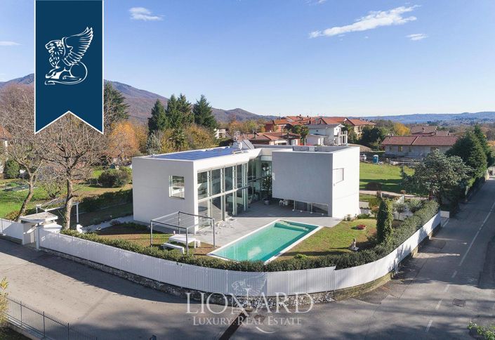 Image No.40-5 Bed Villa for sale