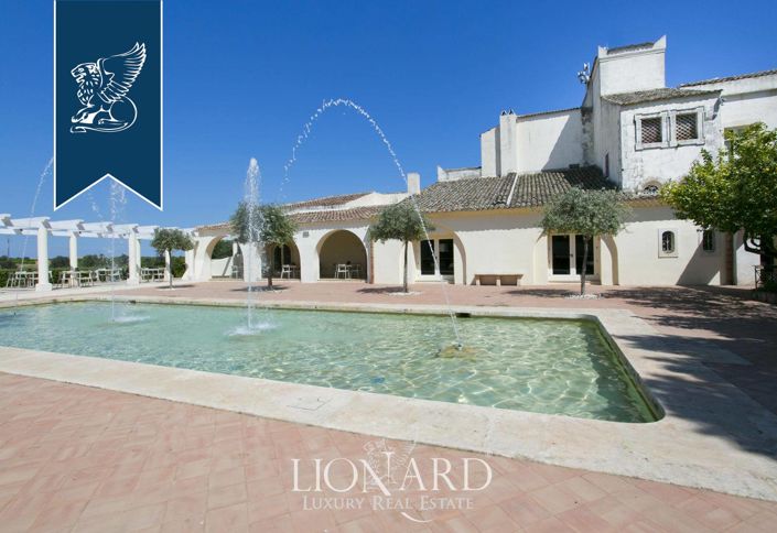 Image No.21-102 Bed Hotel for sale