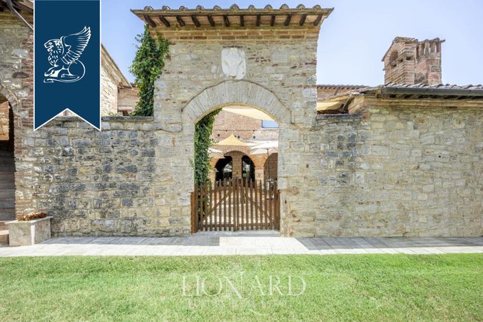 Image No.7-Ferme de 10 chambres à vendre à Rapolano Terme