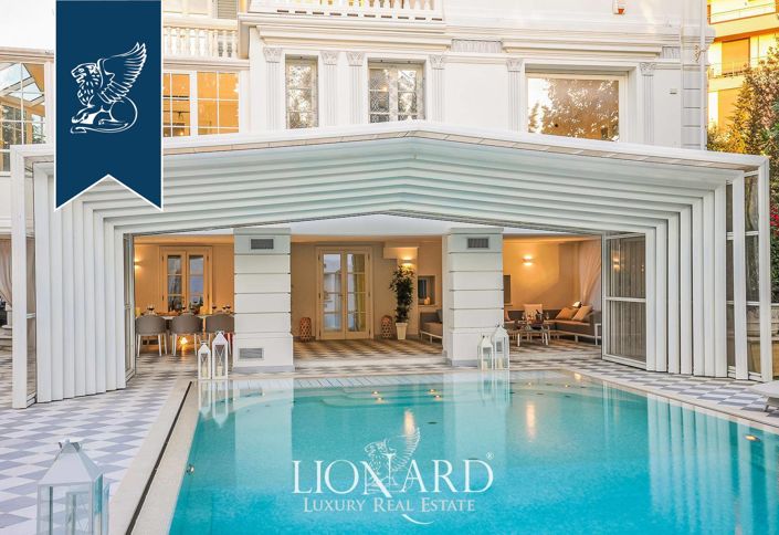 Image No.12-5 Bed Villa for sale