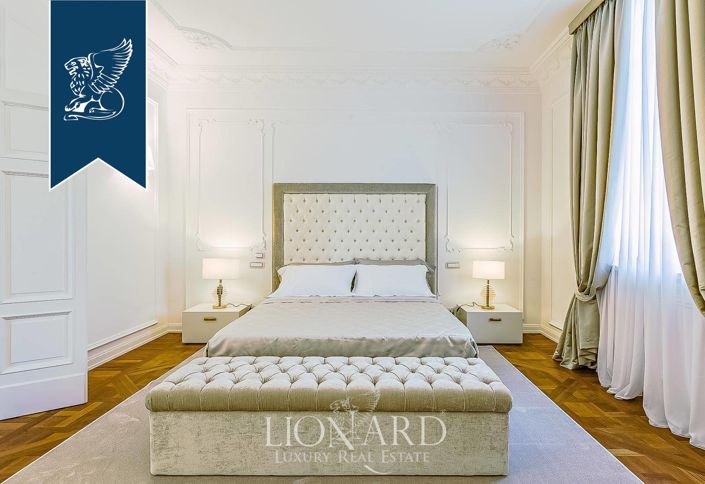 Image No.39-5 Bed Villa for sale