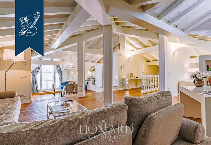 Image No.47-5 Bed Villa for sale