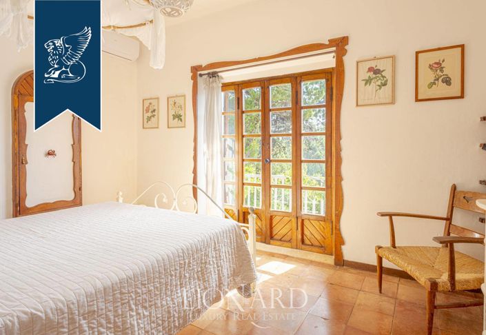 Image No.16-Villa de 5 chambres à vendre à San Felice Circeo