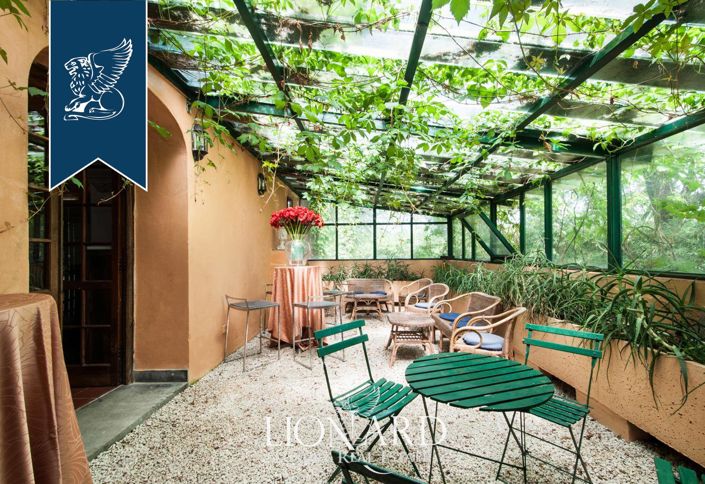 Image No.54-6 Bed Villa for sale