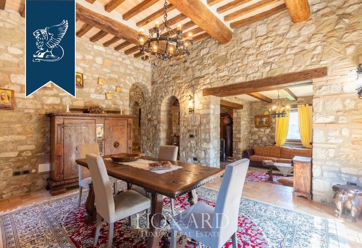 Image No.15-13 Bed Villa for sale