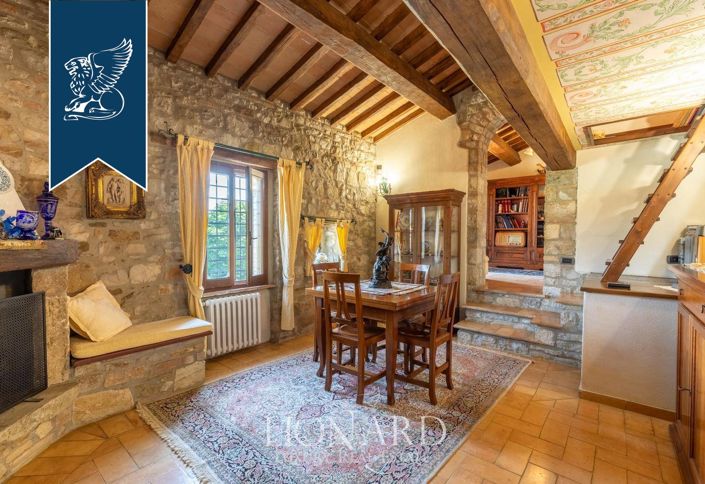 Image No.18-13 Bed Villa for sale