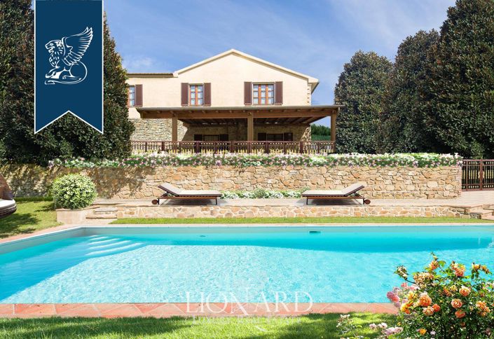 Image No.3-Ferme de 6 chambres à vendre à Cinigiano