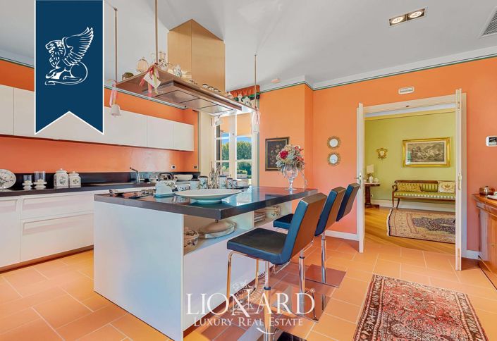 Image No.5-4 Bed Villa for sale