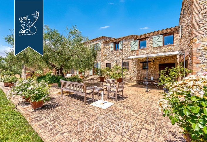 Image No.10-Maison de campagne de 8 chambres à vendre à Amelia