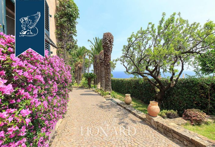 Image No.8-6 Bed Villa for sale